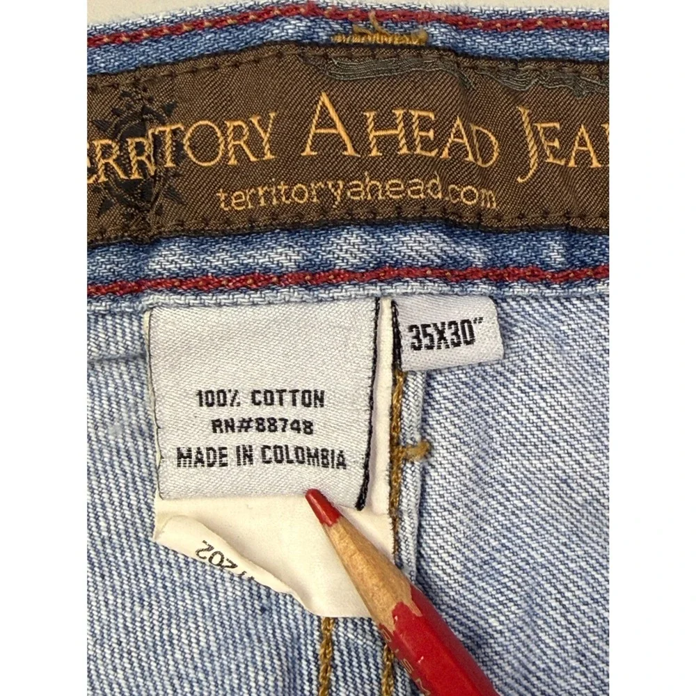 Territory Ahead Jeans Mens 35x30 Light Wash Straight Leg Denim Blue 100% Cotton